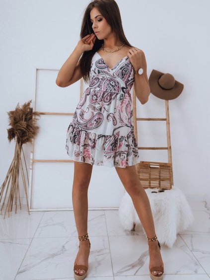 Smotanové šaty s ružovým vzorom