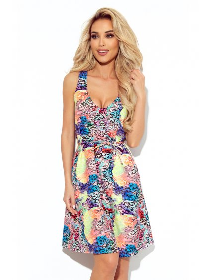 Farebné šaty s výstrihom a opaskom MELINA