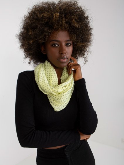 Svetložltá šatka s bodkami