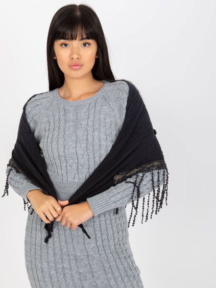 Tmavomodrý šál so strapcami