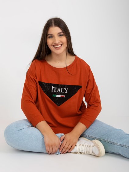 Tehlovo-oranžové tričko s aplikáciou Italy