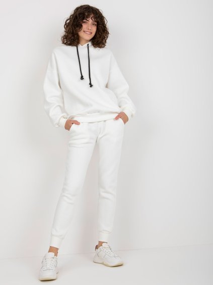 Smotanová tepláková súprava so zipsom na chrbte