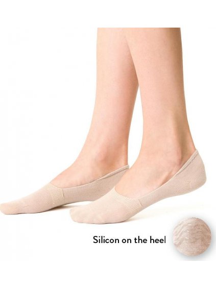 Svetlobéžové dámske krátke ponožky Art.058