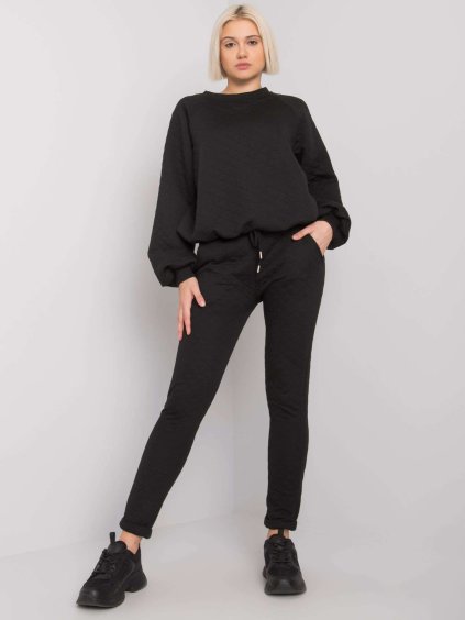 Čierna dámska prešívaná tepláková súprava