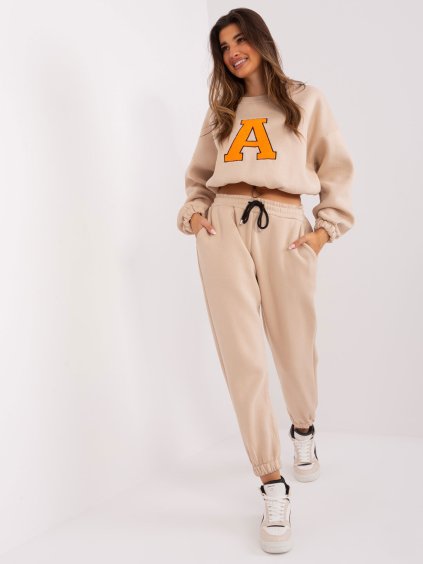 Svetlobéžová tepláková súprava bez kapucne