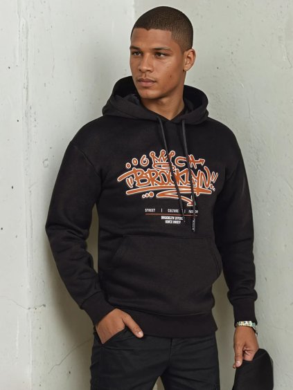 Čierna mikina s potlačou na prednej aj zadnej strane