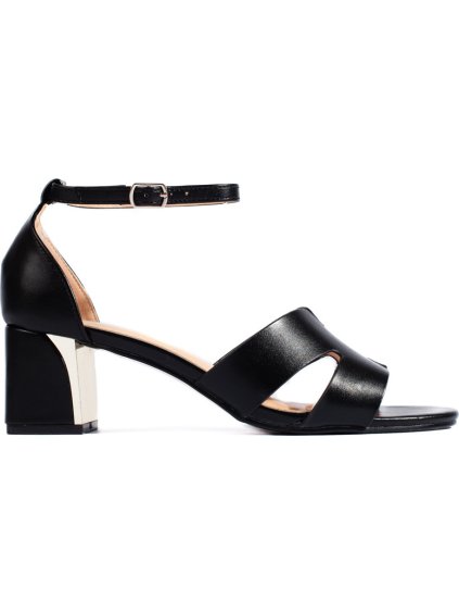 Čierne sandále na podpätku