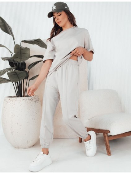 Svetlosivá súprava trička a teplákov RIZNA