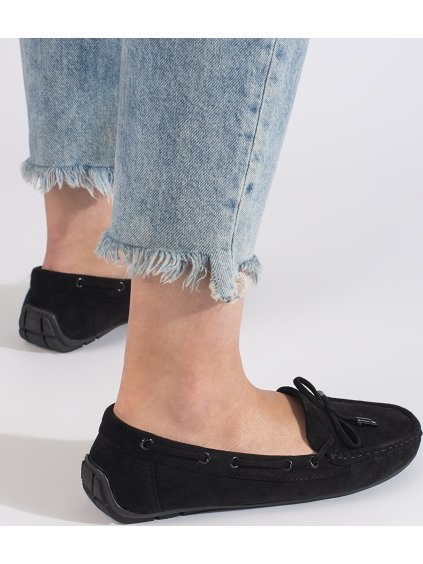 Čierne semišové mokasíny