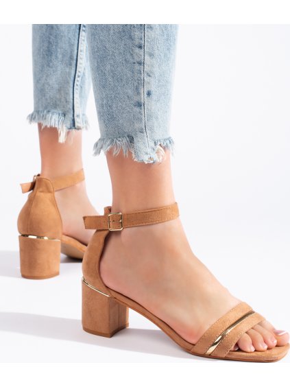 Hnedé semišové sandále na stĺpikovom podpätku
