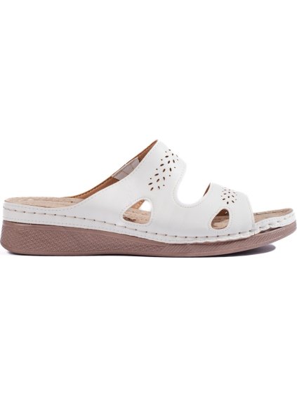 Biele pohodlné nazuváky