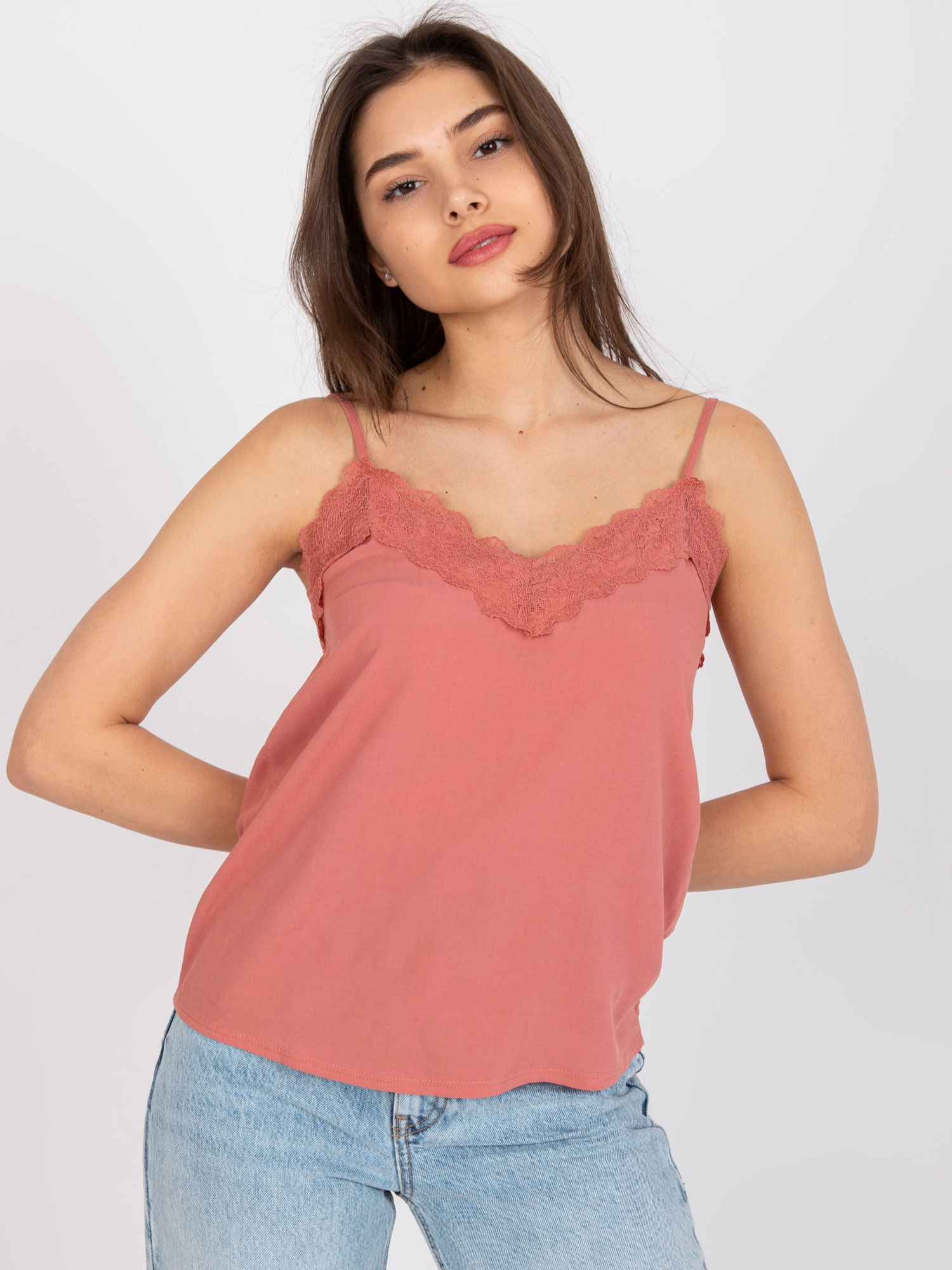 Ružový top Vita s čipkovým výstrihom -D73761M11059A-pink Veľkosť: L