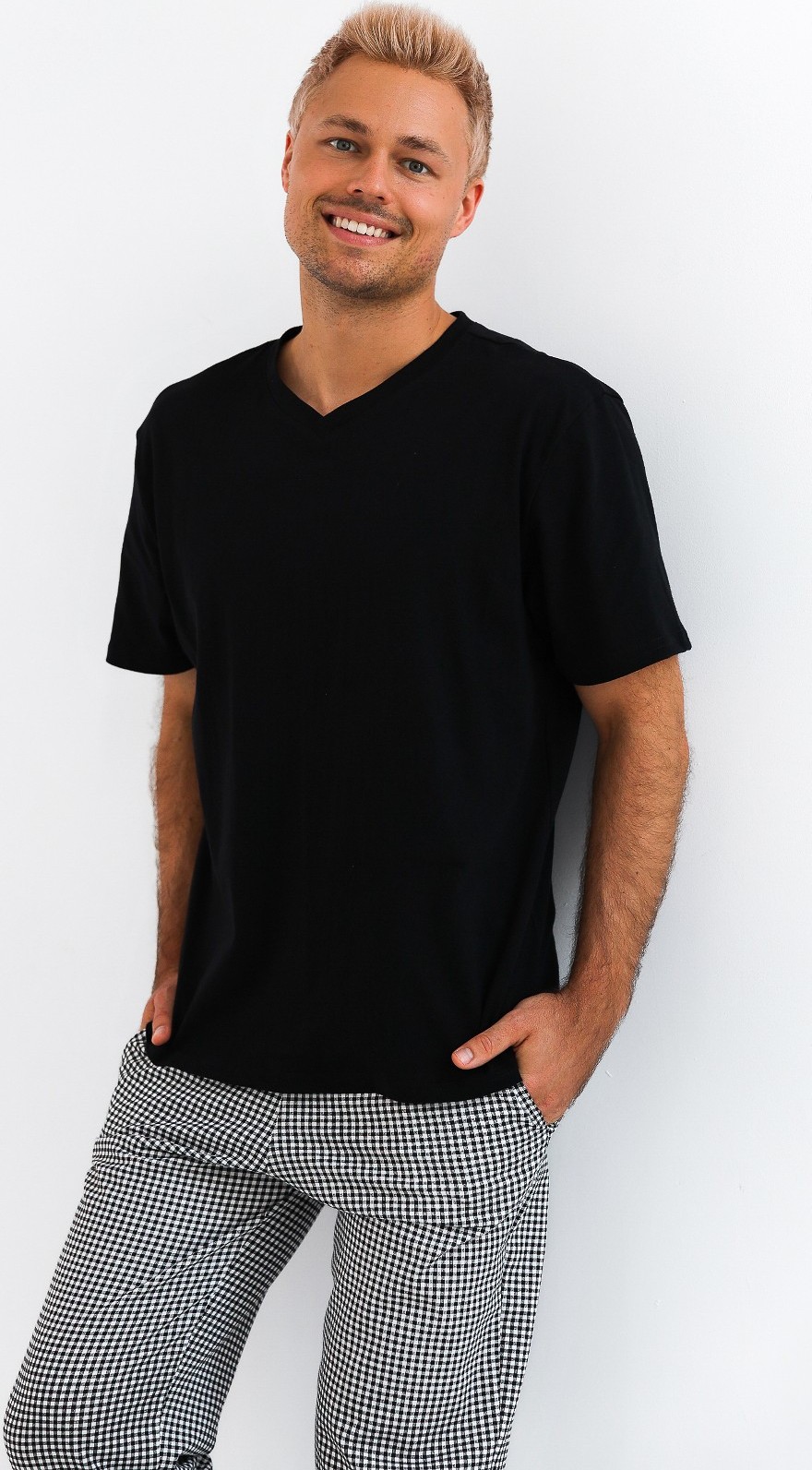 Čierne kockované pyžamo Sensis Pedro kr/r M-2XL Veľkosť: M