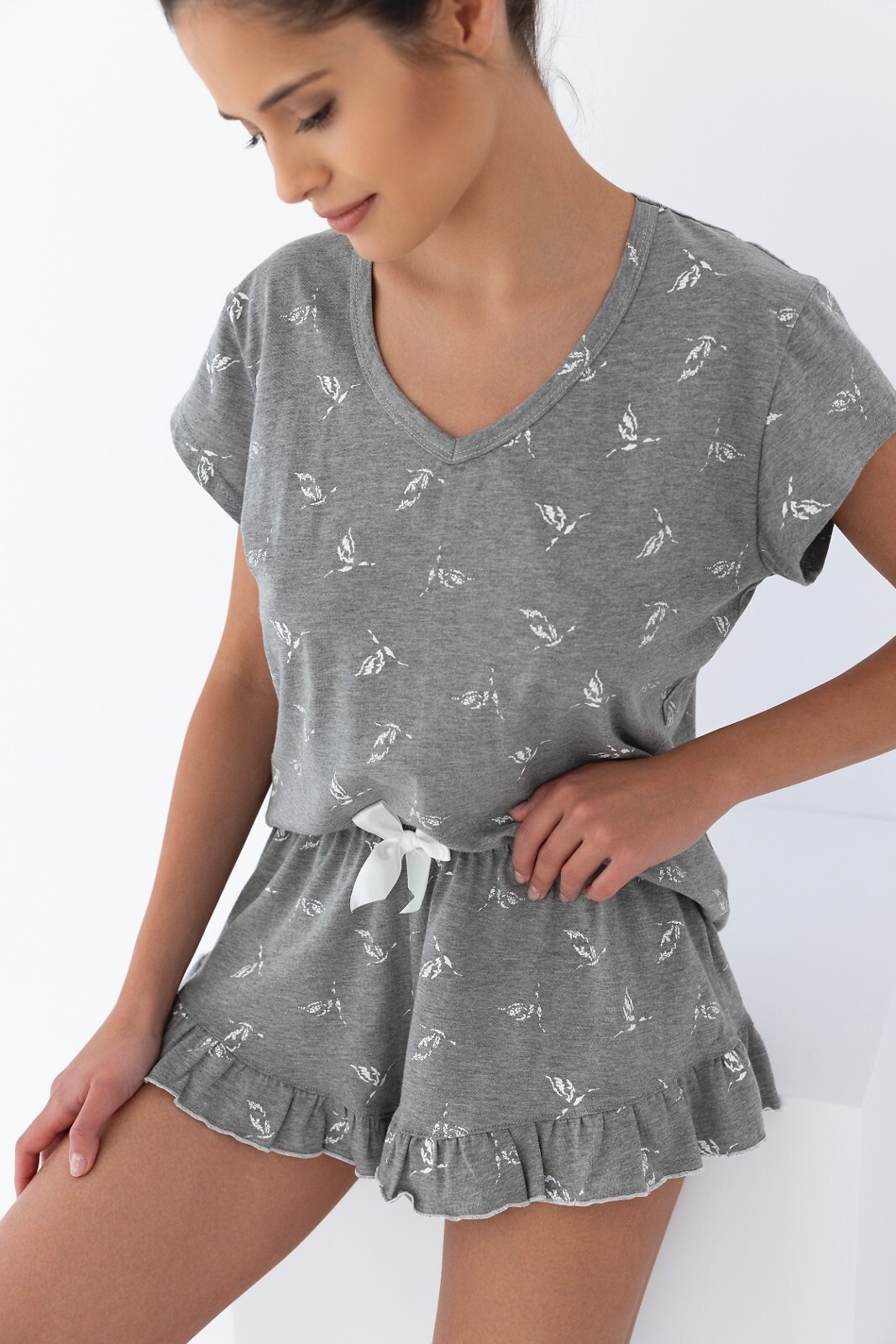 Sivé krátke vzorované pyžamo Sensis Cecily kr/r S-XL Veľkosť: L