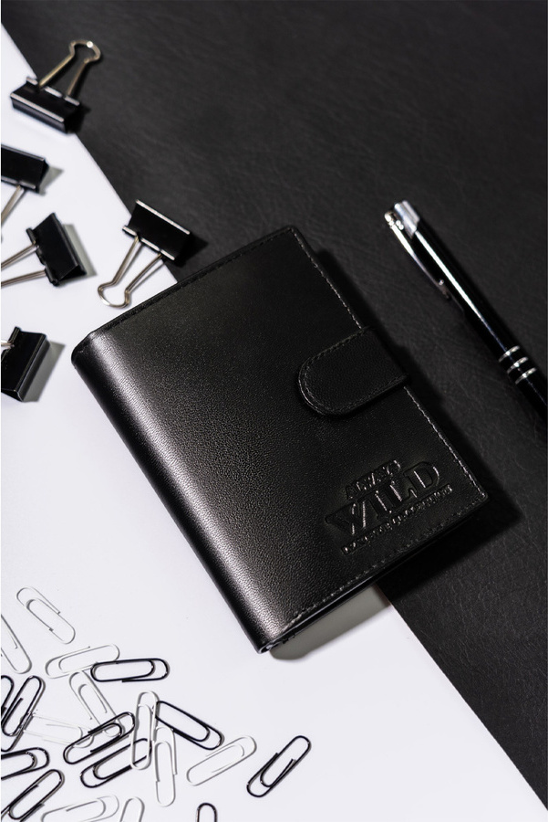 Always Wild čierna klasická kožená peňaženka A249 N4L-P-GCL Veľkosť: ONE SIZE