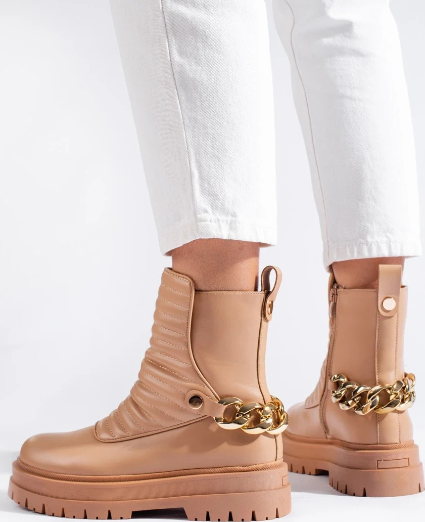 BÉŽOVÉ ŠTÝLOVÉ WORKERY S RETIAZKOU O-8BE Veľkosť: 38