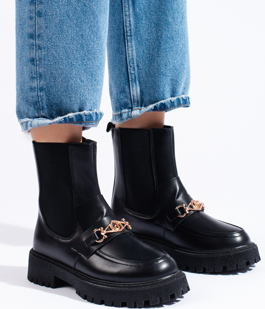 ČIERNE NAZÚVACIE WORKERY NA PLATFORME SS64B Veľkosť: 37