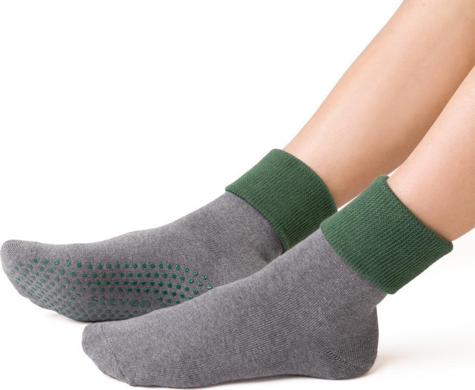 Sivo-zelené dámske protišmykové ponožky Art.126 PX023, GRAY MELANGE - ABS Veľkosť: 35/37