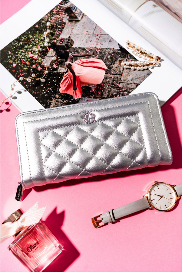 Rovicky strieborná veľká peňaženka s prešívaným vzorom V391 R-PRK-03-HRH Veľkosť: ONE SIZE