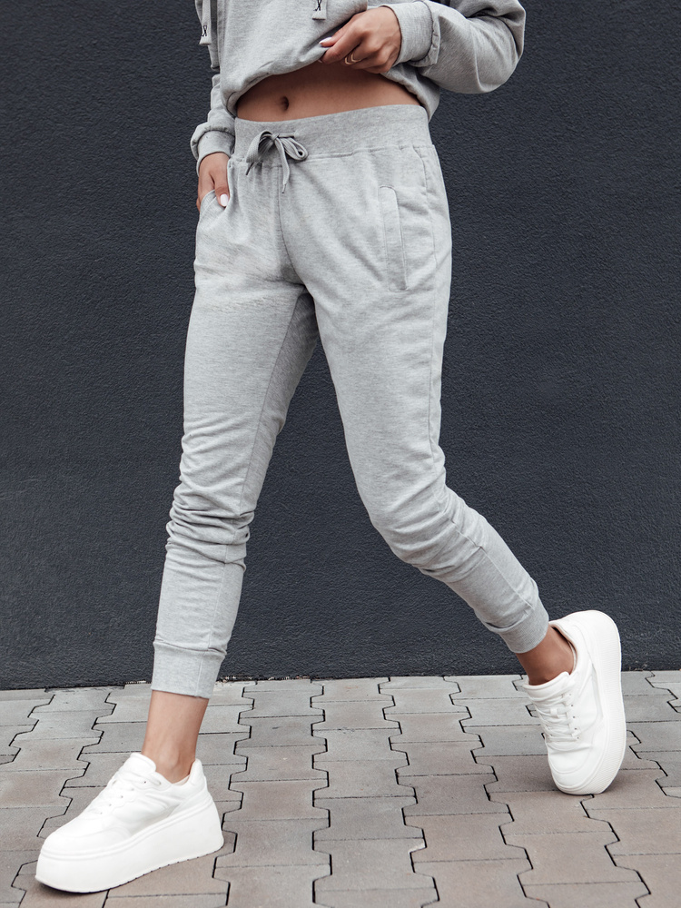 Svetlosivé dámske tepláky RELAX MODE UY2137 Veľkosť: L