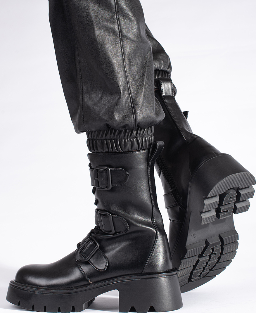 Vysoké čierne členkové dámske topánky s prackami GD-FL2206B Veľkosť: 36