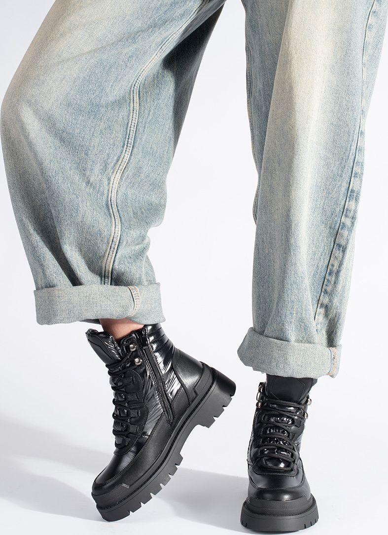 Čierne dámske členkové topánky na hrubej podrážke Sergio Leone SN110B Veľkosť: 36