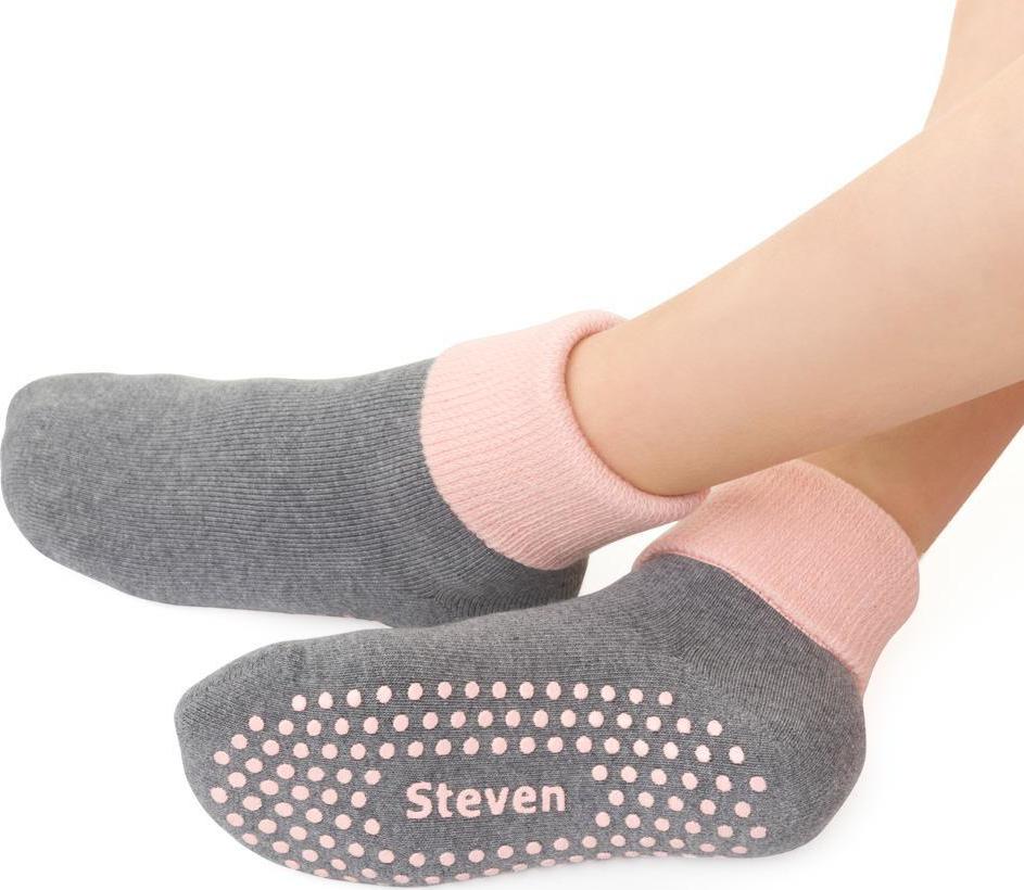 Sivo-ružové protišmykové ponožky pre dievčatá ART.038 TS018, GRAY MELANGE - ABS Veľkosť: 32/34