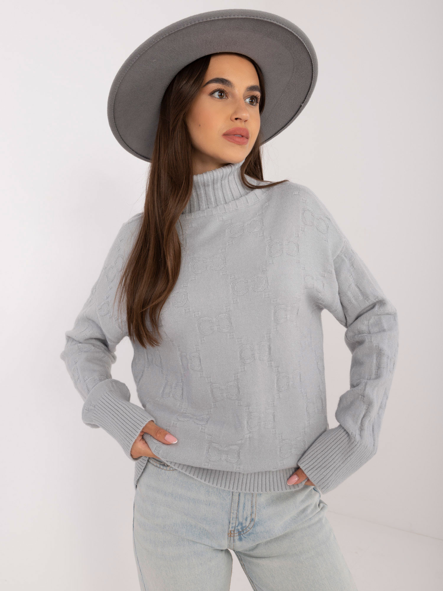 Sivý rolák so vzormi AT-SW-2342-1.35-grey Veľkosť: ONE SIZE