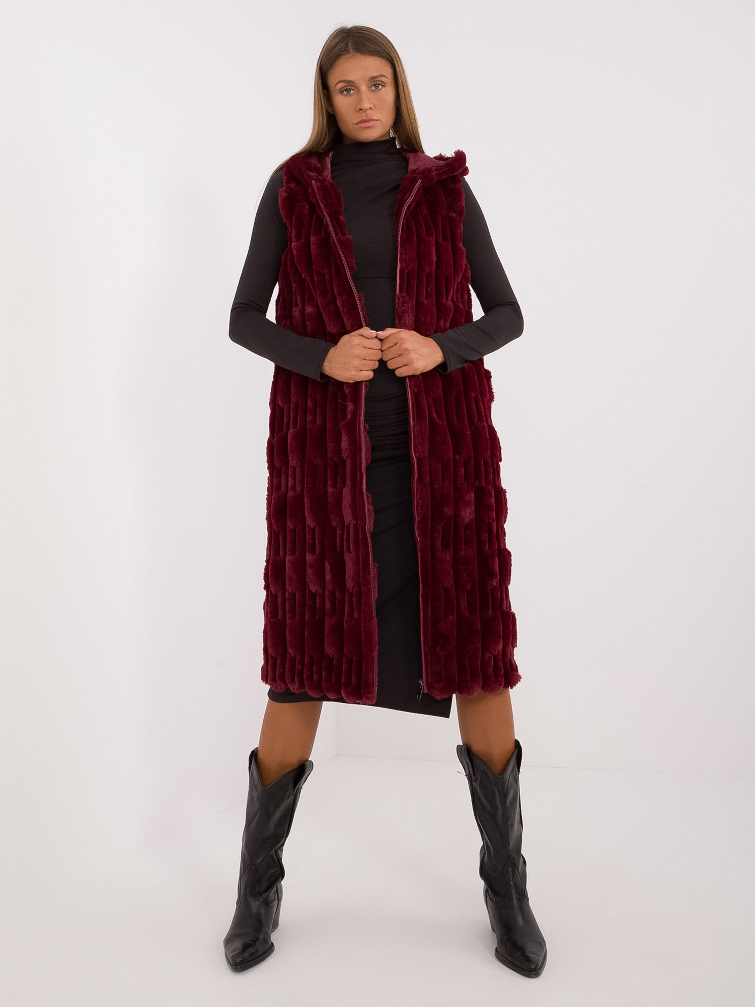 Bordó midi kožušinová vesta AT-KZ-2368-1.13-bordo Veľkosť: S/M