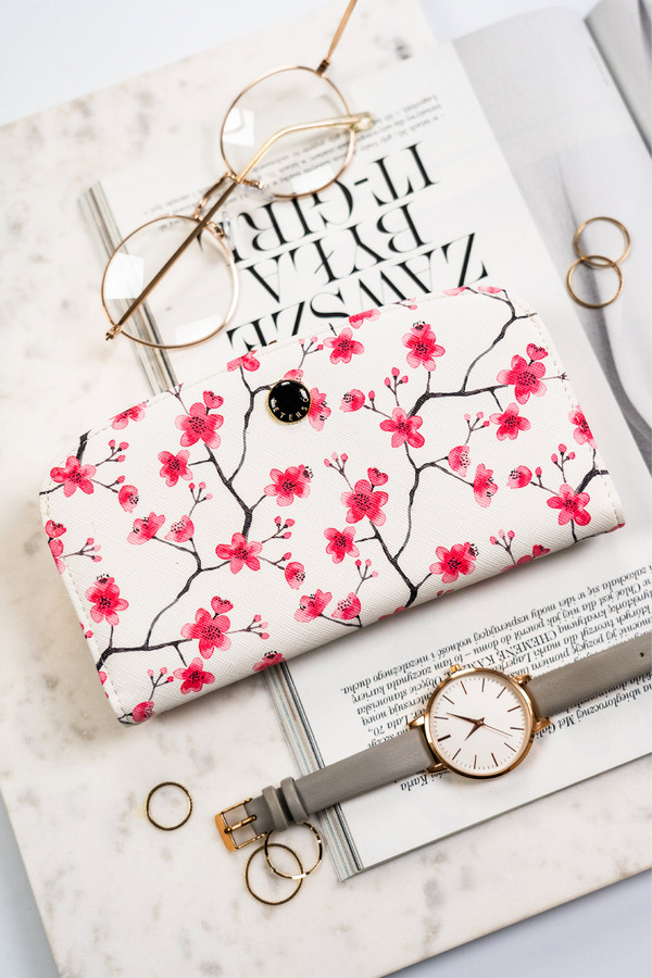 Peterson biela elegantná dámska peňaženka s kvetinami Y695 PTN 1841-F8 Veľkosť: ONE SIZE