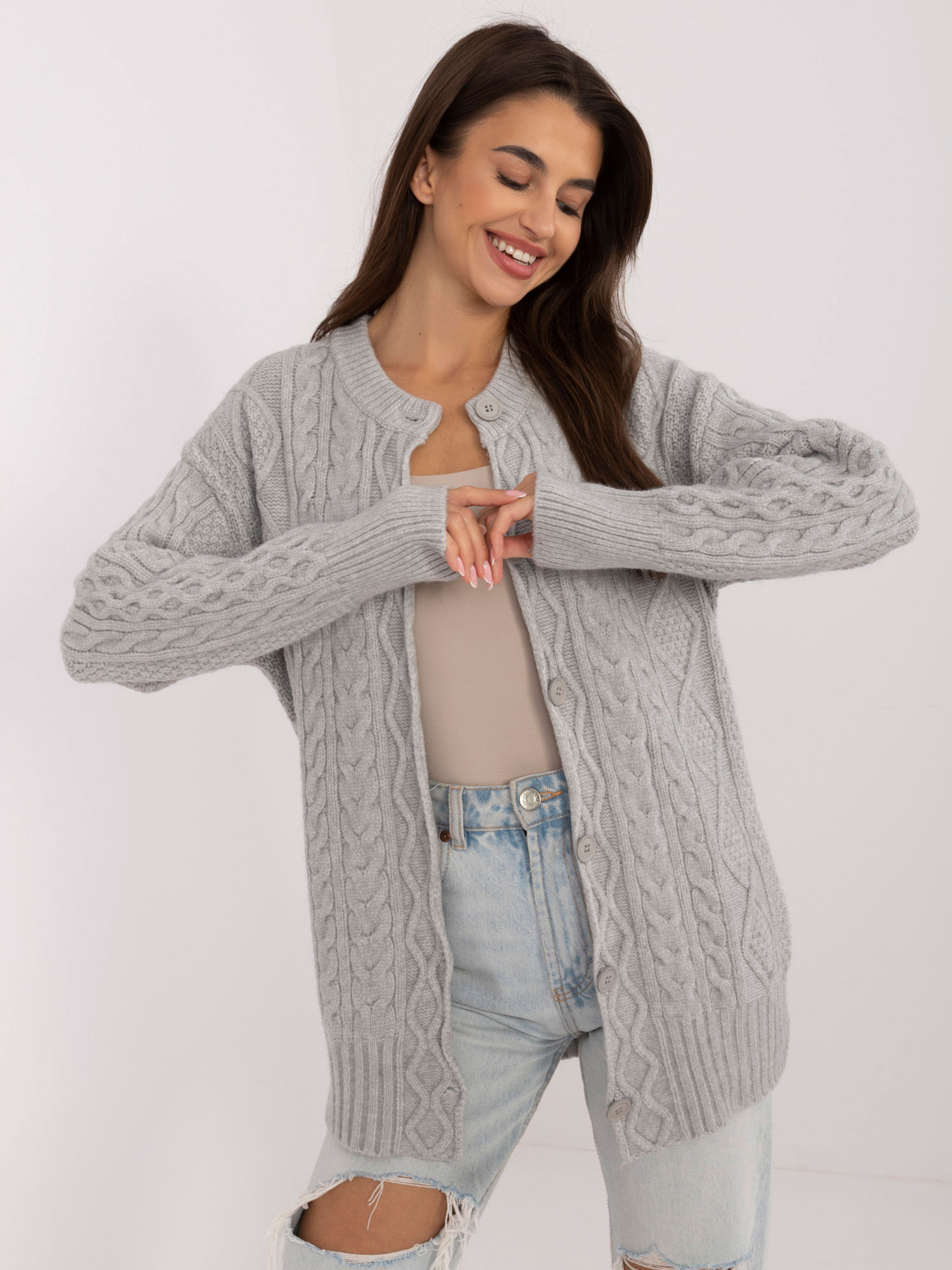 Sivý dámsky kardigán so zapínaním AT-SW-23525.21-grey Veľkosť: ONE SIZE