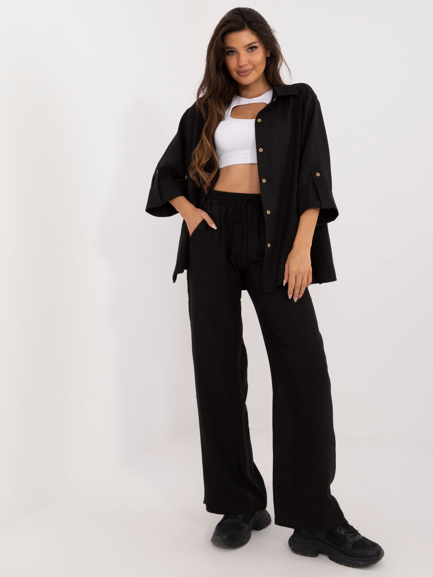 Čierny letný komplet oversize košele a nohavíc LK-KMPL-509705.92-black Veľkosť: S/M