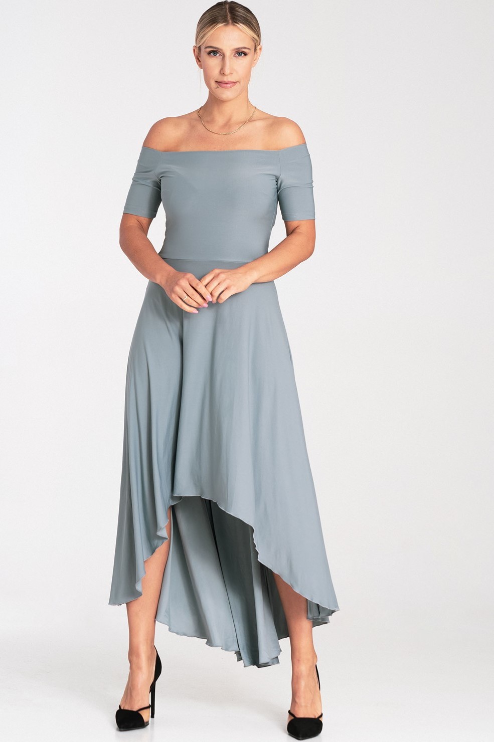 Sivé asymetrické šaty s odhalenými ramenami M1032 Grey Veľkosť: S