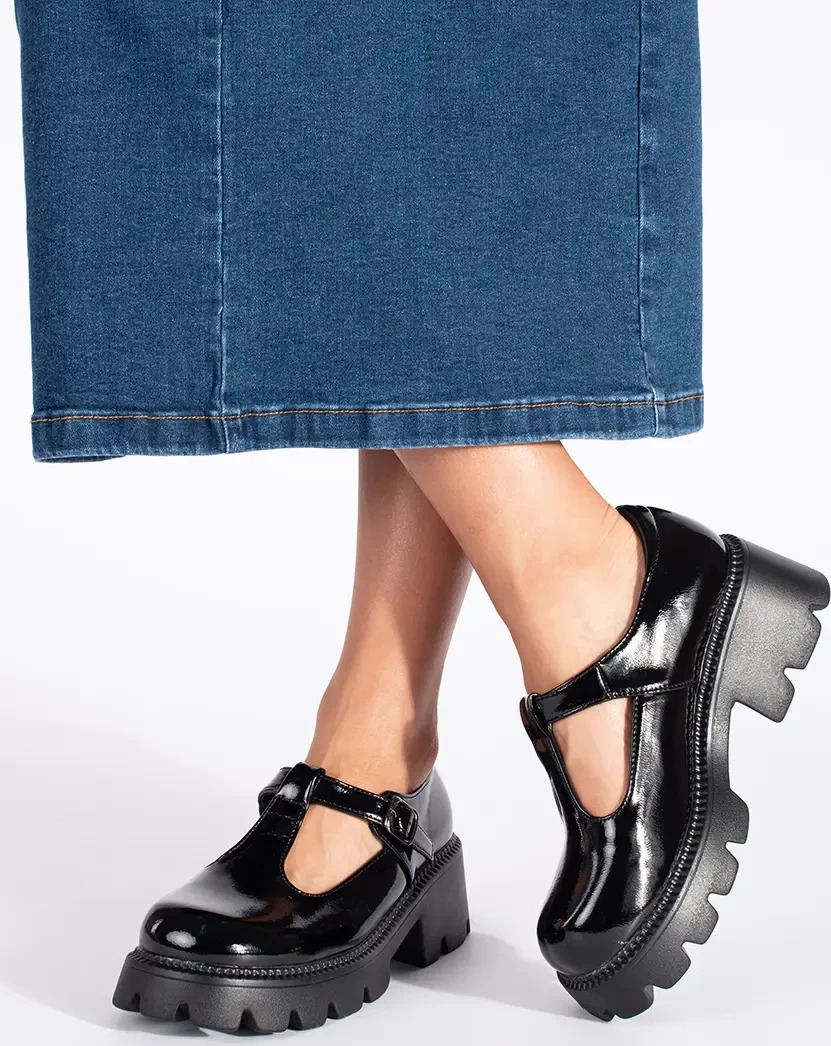 Čierne Mary Jane lakované poltopánky na platforme GD-FL6057B Veľkosť: 36