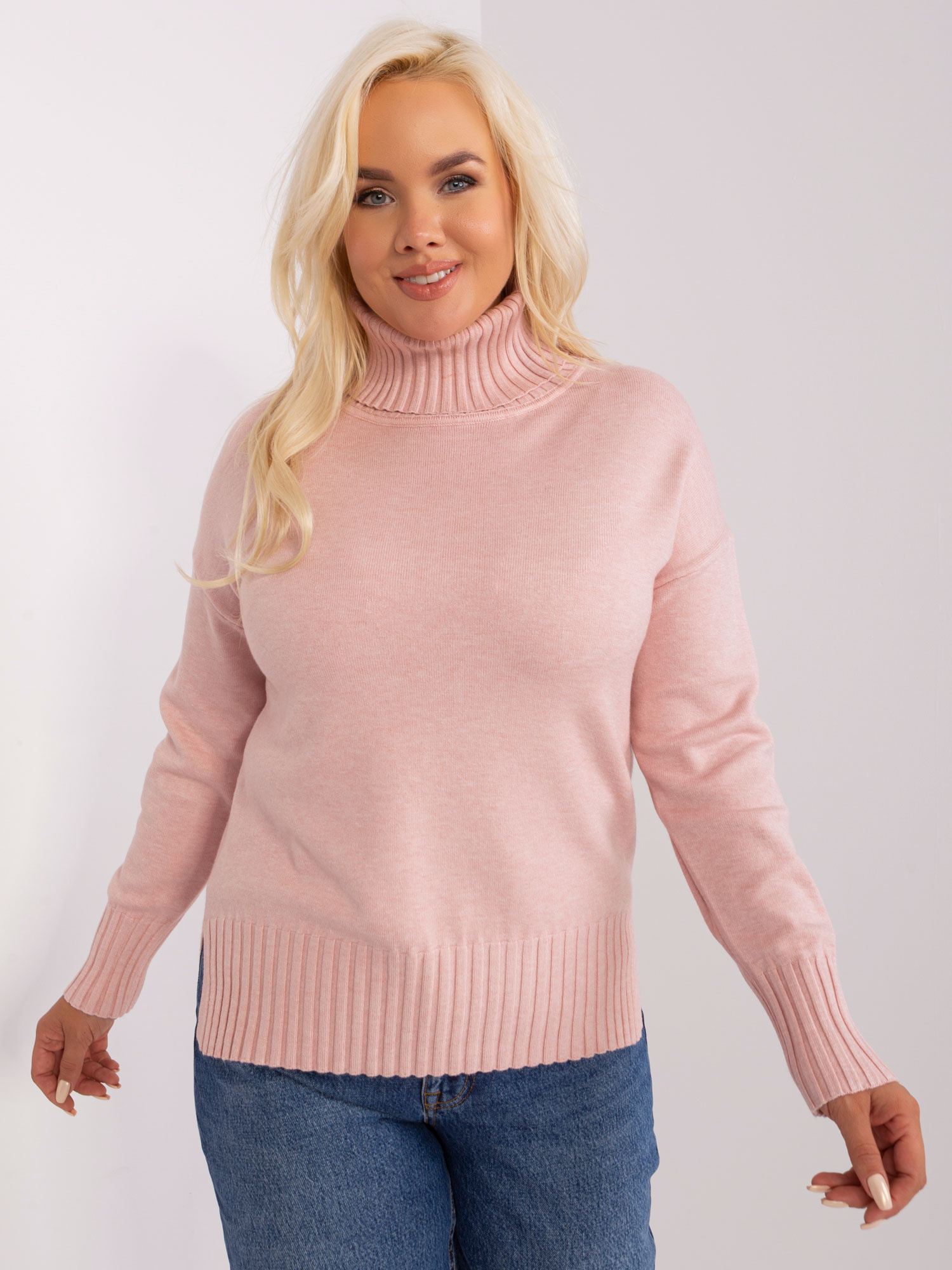 Svetloružový sveter s rolákom PM-SW-PM-3681.05P-light pink Veľkosť: 2XL/3XL