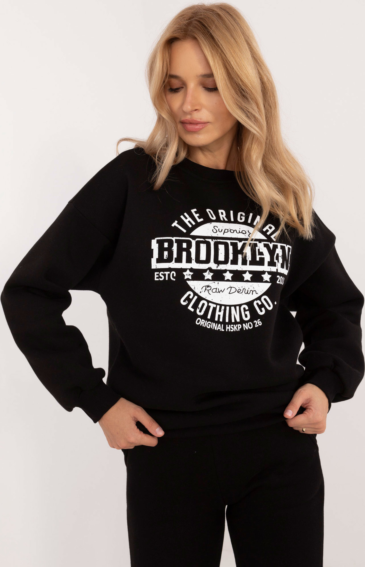 Čierna dámska mikina BROOKLYN EM-BL-617B.80-black Veľkosť: ONE SIZE