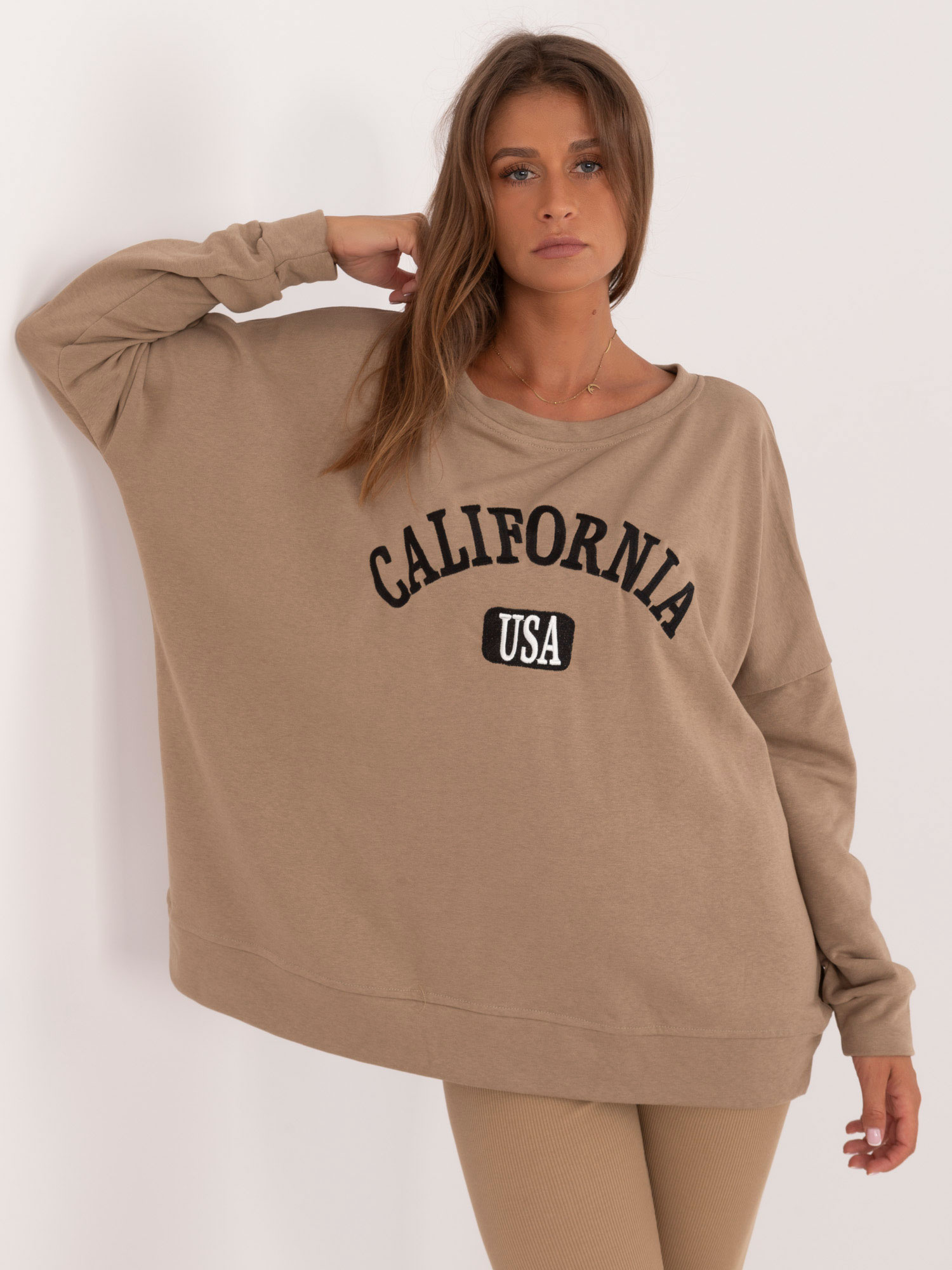 Béžová dámska športová súprava EM-KMPL-852.12X-beige Veľkosť: ONE SIZE