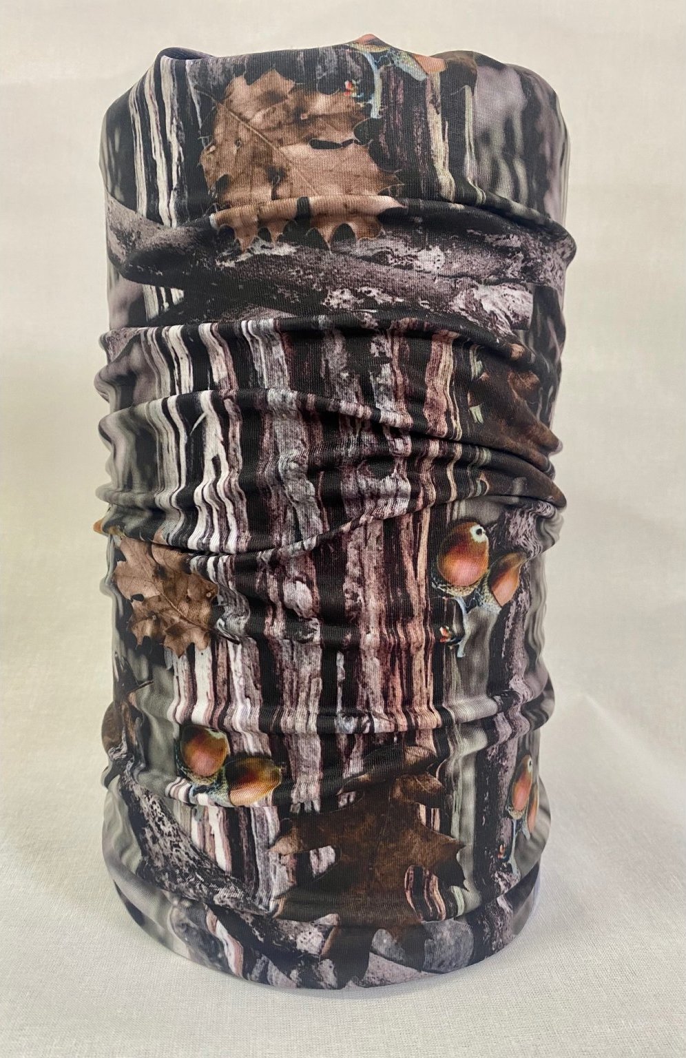 Čierny nákrčník s lesným vzorom Veľkosť: ONE SIZE