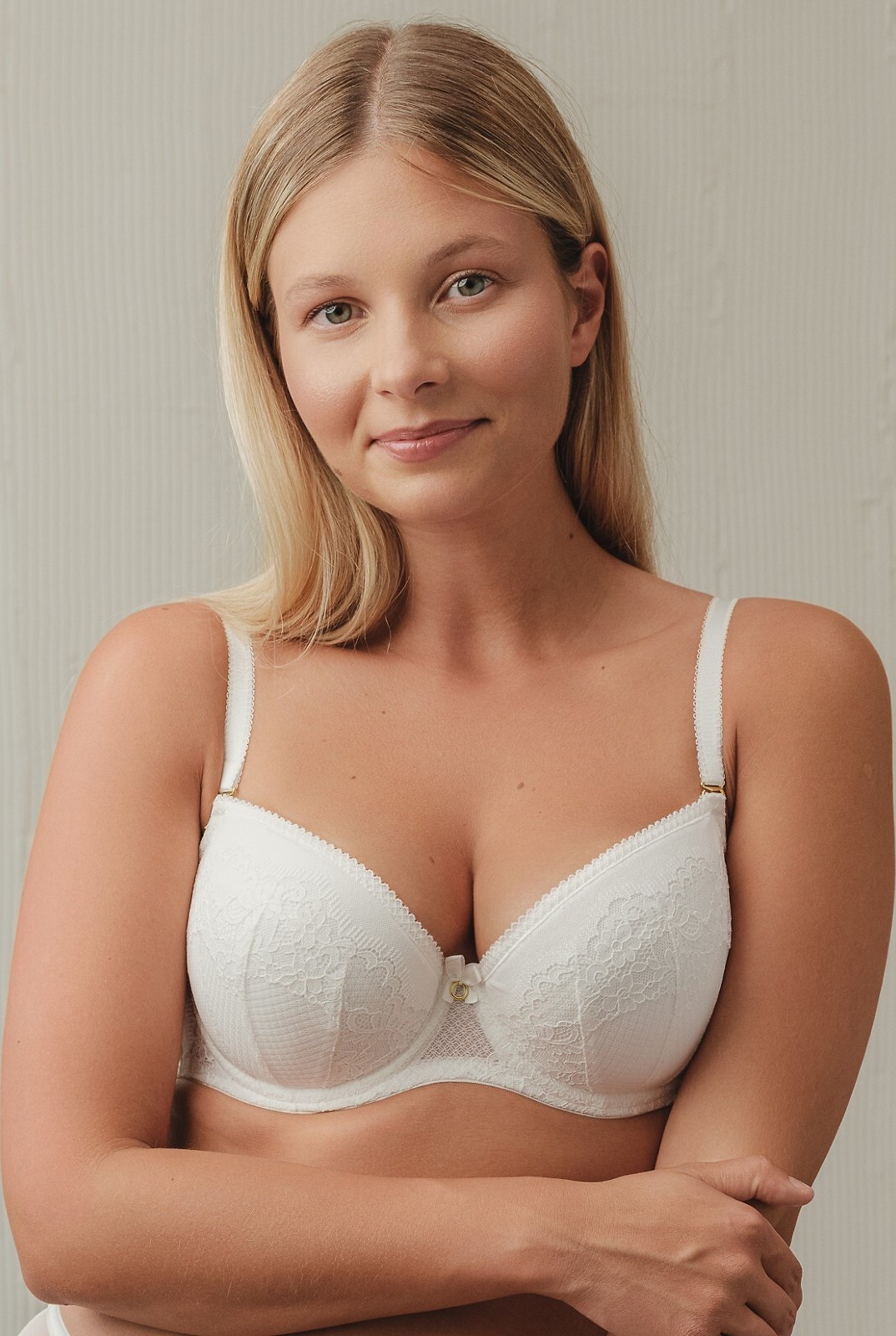 Krémová push-up podprsenka Mefemi Dalia Veľkosť: 80B