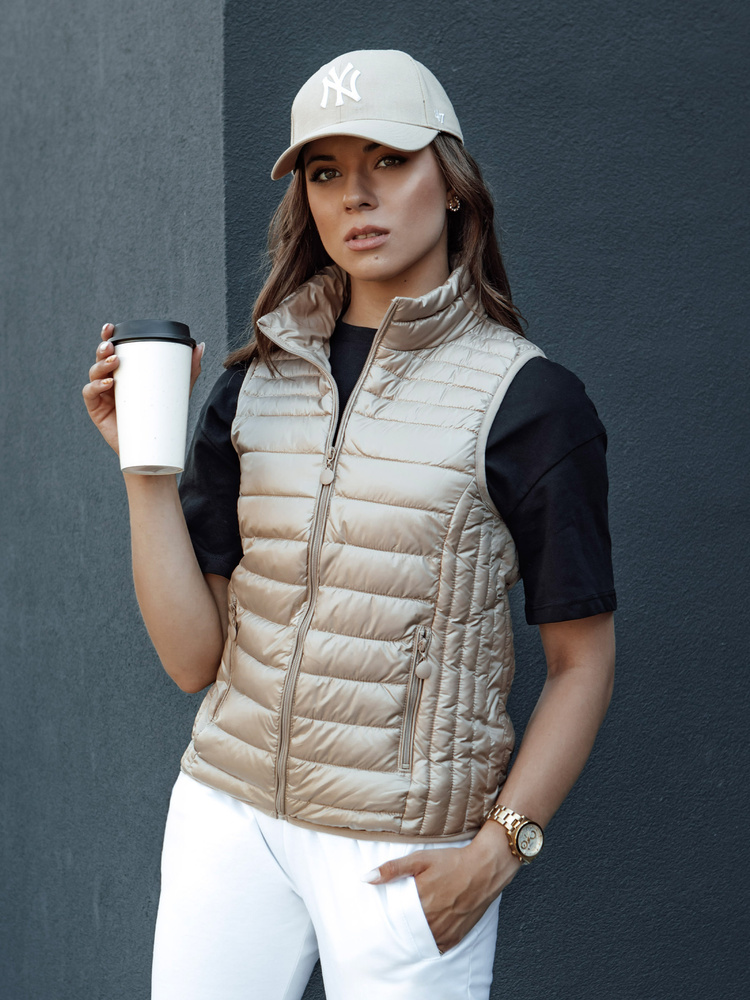 Béžová dámska prešívaná vesta so stojačikom STYLISHZ TY4439 Veľkosť: S