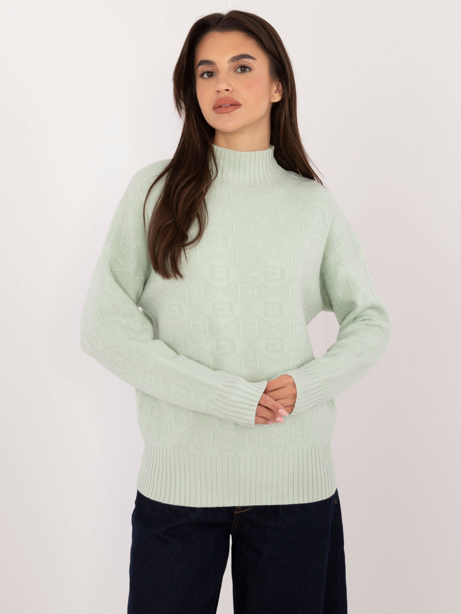 Svetlozelený dámsky sveter so vzormi -AT-SW-2339.54-light green Veľkosť: ONE SIZE