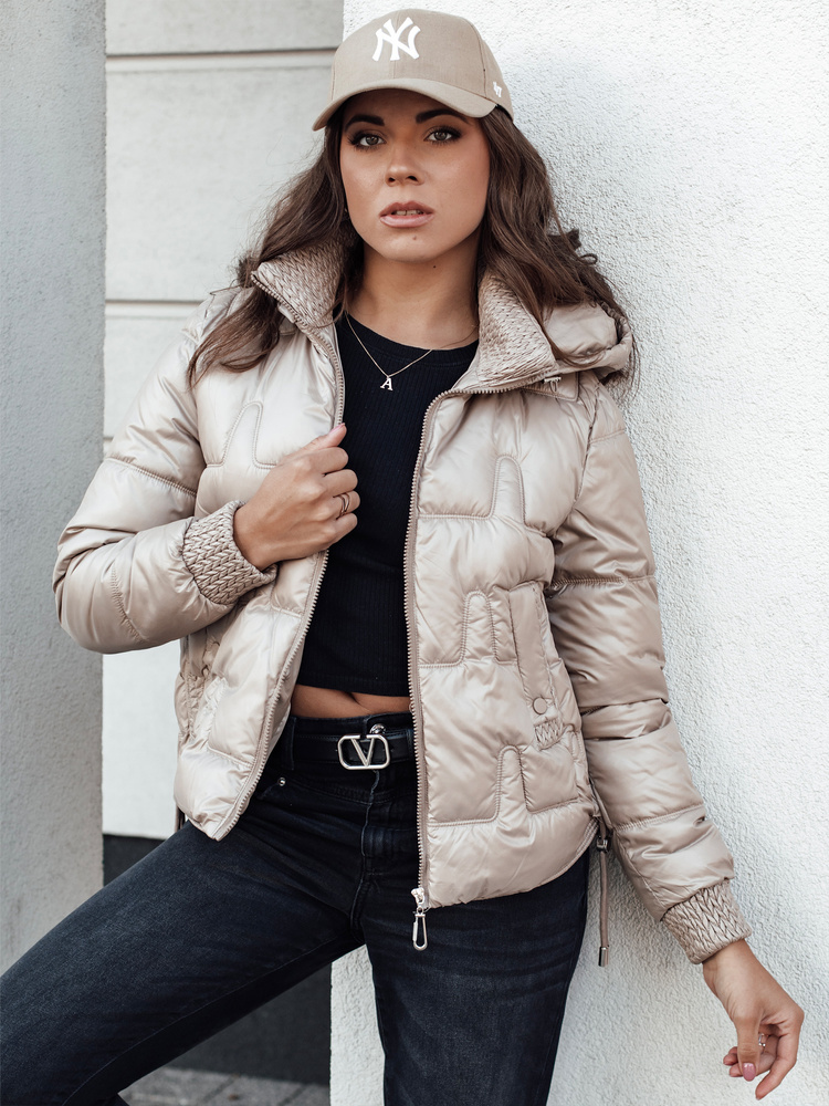 Béžová dámska krátka zimná prešívaná bunda s kapucňou FASHWARM TY4638 Veľkosť: L