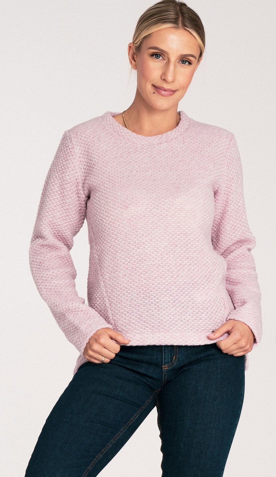 Dámsky svetloružový asymetrický sveter M1044 pink Veľkosť: M