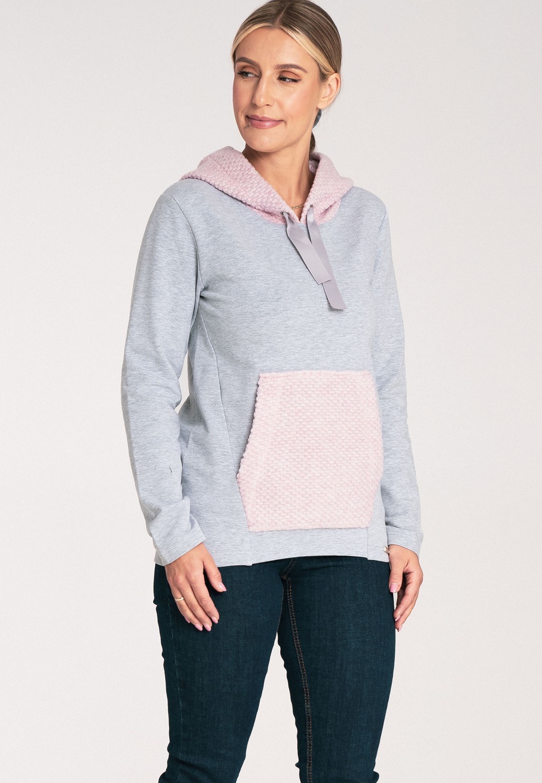 Dámska sivá mikina s ružovou kapucňou a vreckom M1045 pink Veľkosť: L