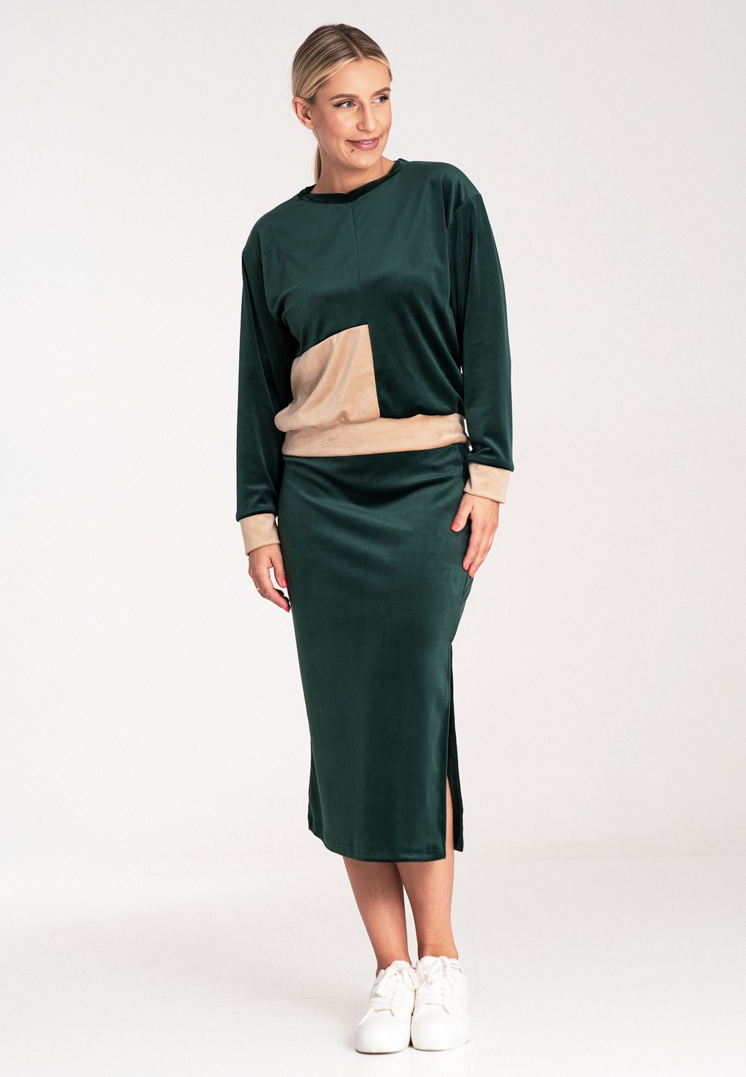 Dámsky tmavozelený velúrový set mikiny a sukne M1036 green Veľkosť: S