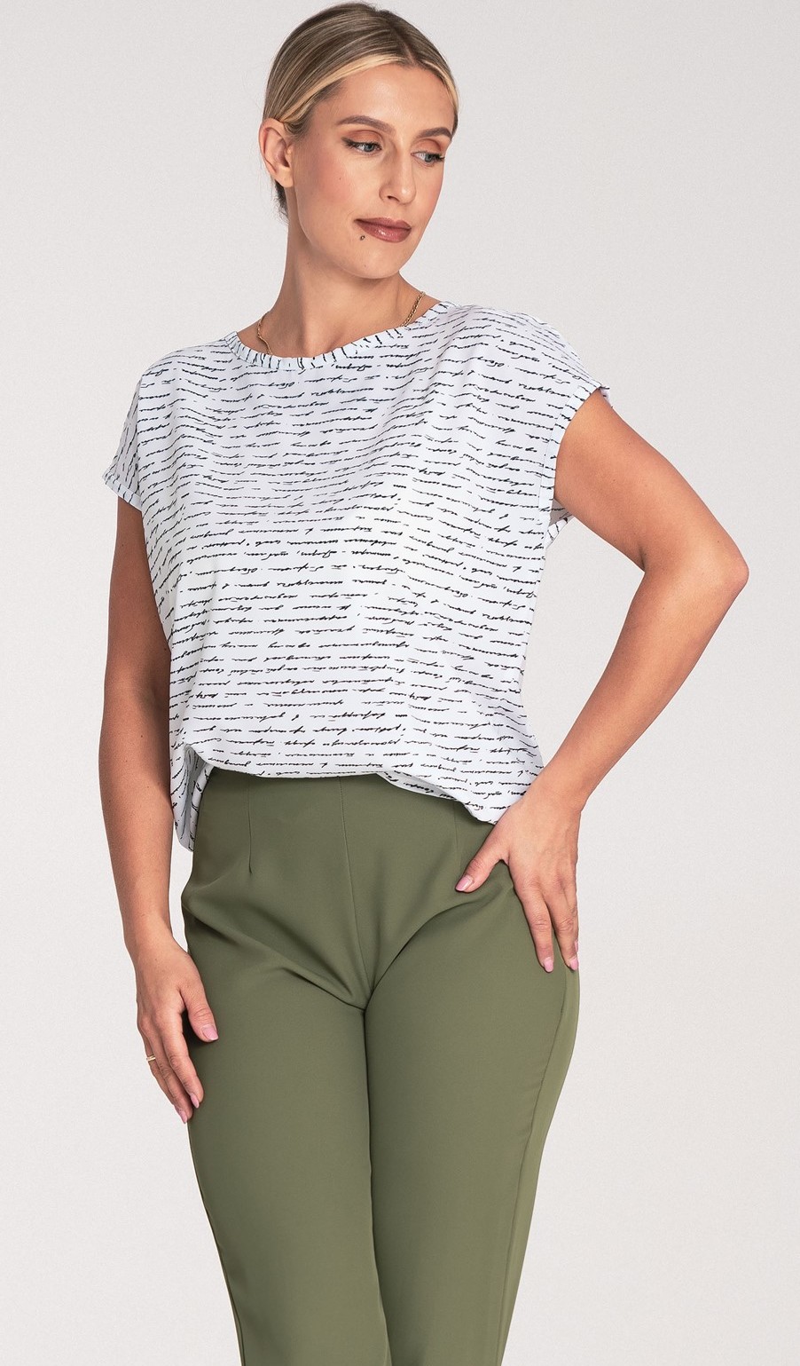 Elegantné dámske vzorované tričko s krátkym rukávom M1048 Pattern 25 Veľkosť: S