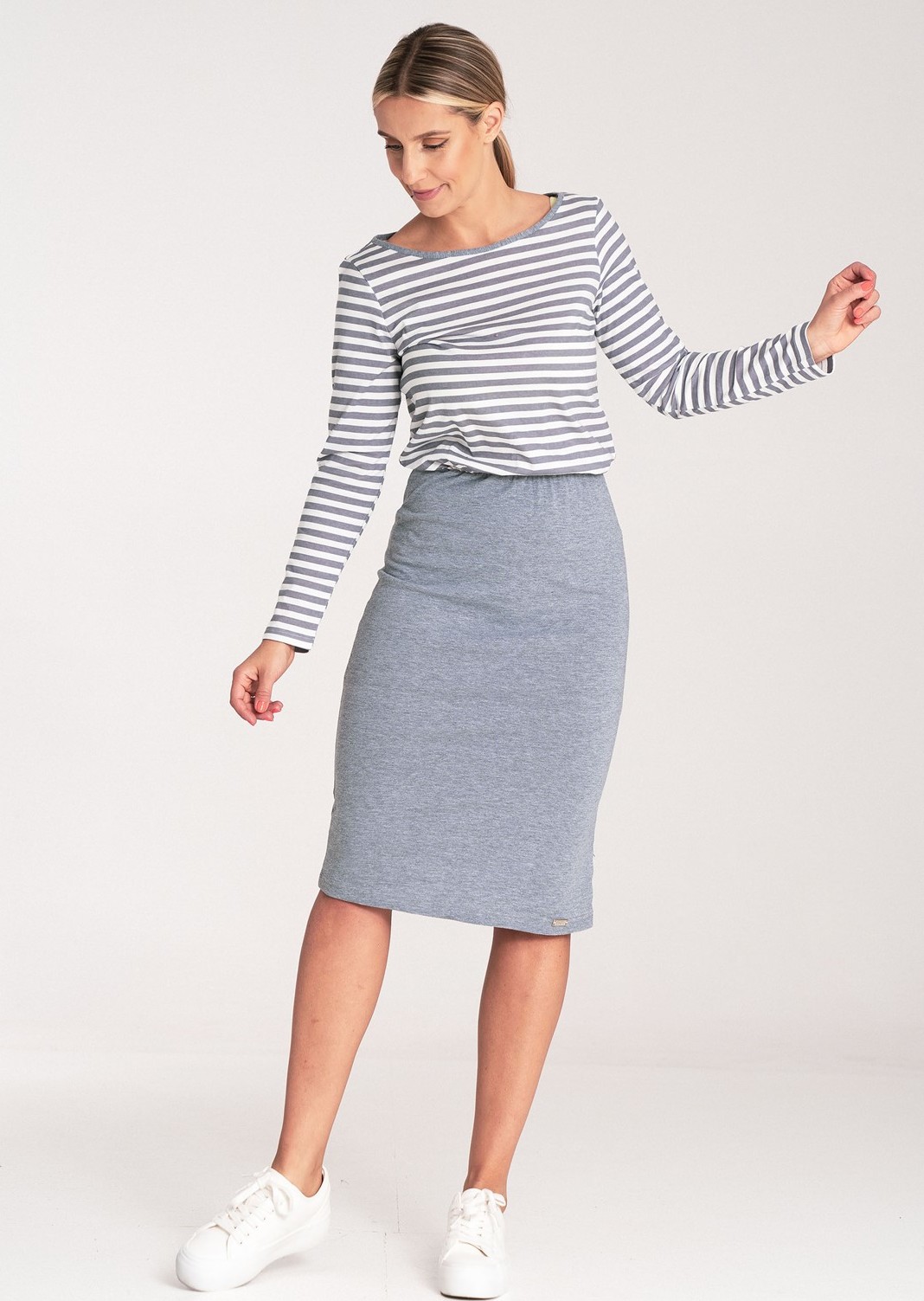 Bavlnené sivé šaty s dlhým rukávom M1057 grey Veľkosť: S