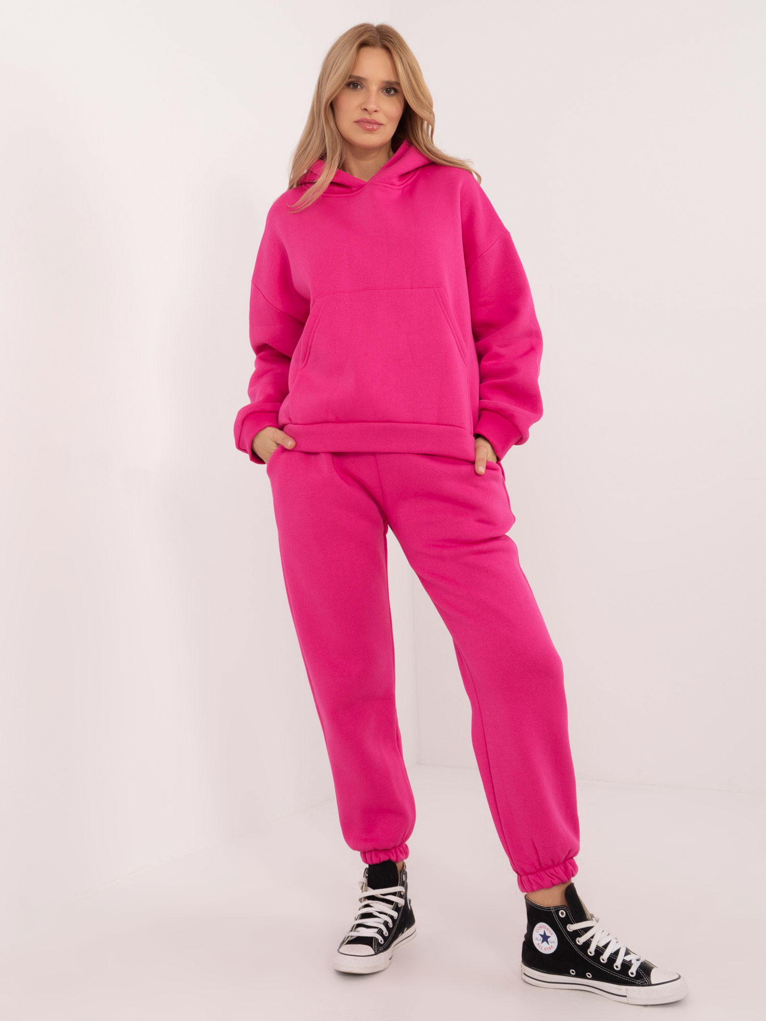 Tmavoružová dámska tepláková súprava s asymetrickou mikinou EM-KMPL-630-2.84-dark pink Veľkosť: ONE SIZE