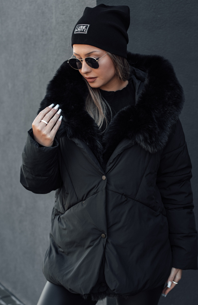 Čierna dámska zimná bunda s kožúškom LUNAVI TY4667 Veľkosť: M