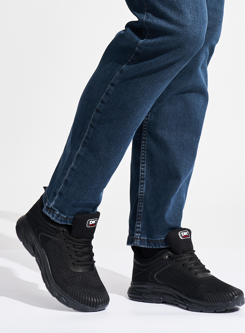 Čierne pánske športové tenisky EV1112B-M Veľkosť: 41